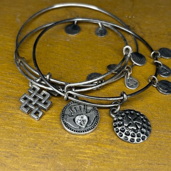 Alex and Ani set of three silver bracelets four leaf, claddagh, tibetan knot - Picture 1 of 3